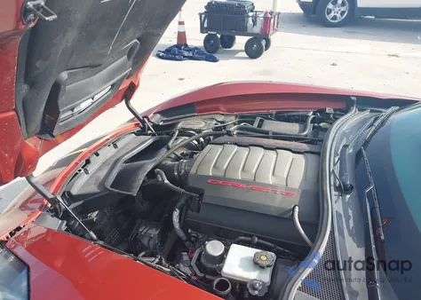 2015 Chevrolet Corvette Stingray Z51 z USA, uszkodzony, nr VIN 1G1YL2D77F5108522